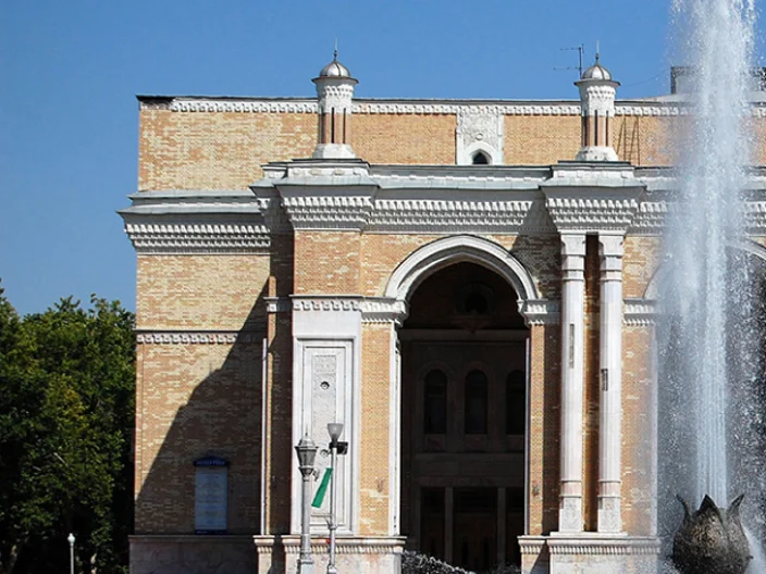 UZ-GY-Teatr
