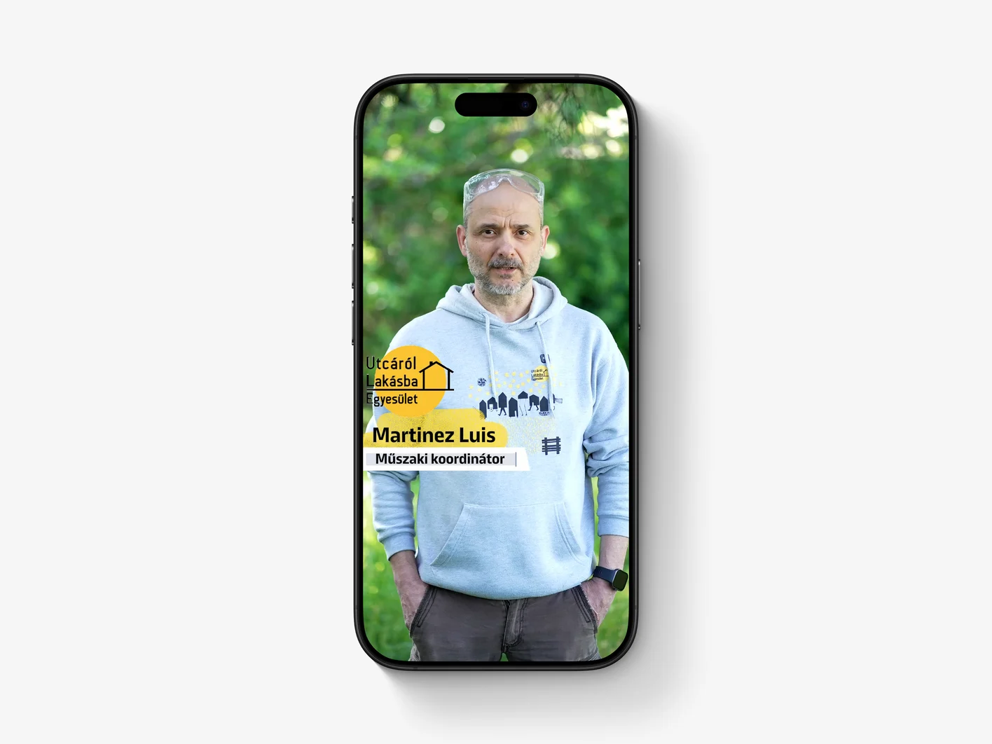 CSR video mockup Martinez