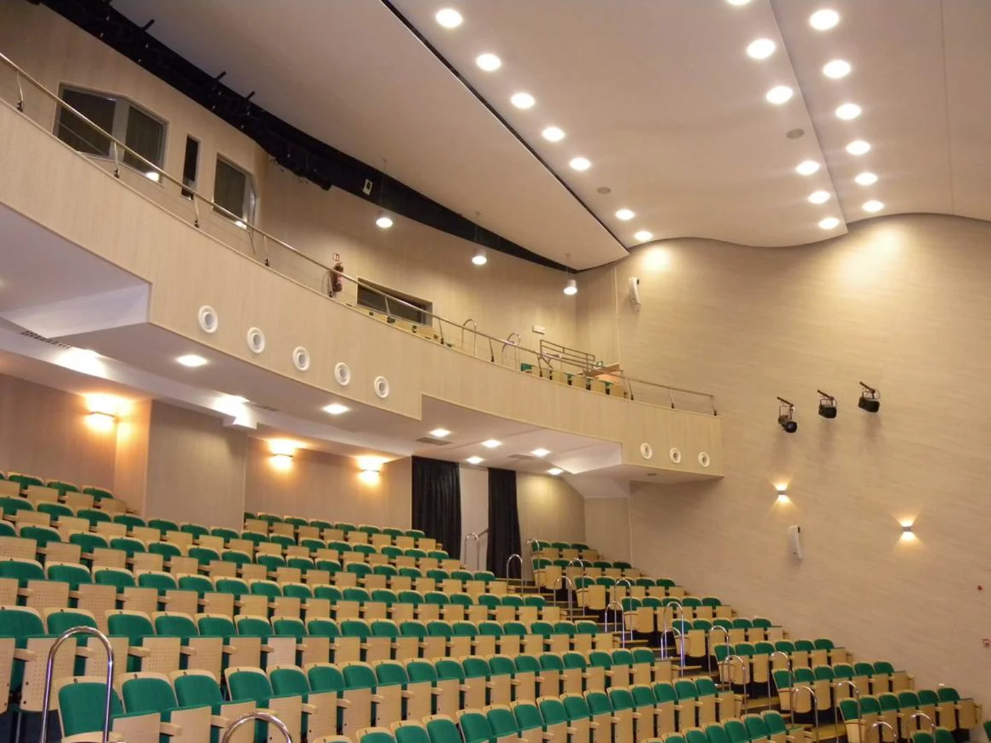 02-Kulturni centar Tomislav, Valpovo