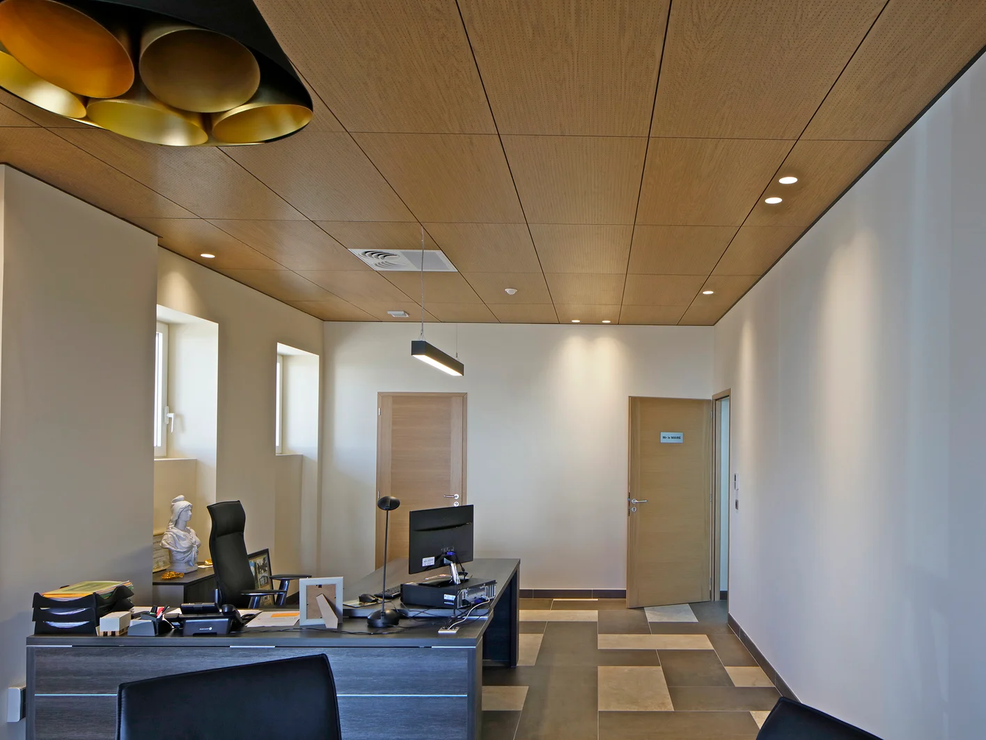 FR-Town-Hall-Tosse-01