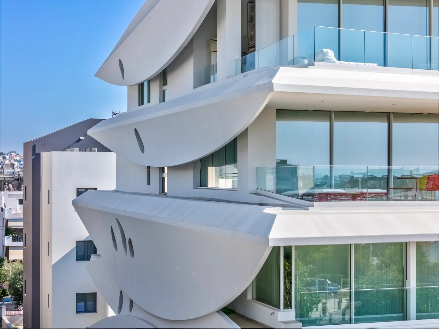 Chaleur des Petales, Glyfada, Grécko