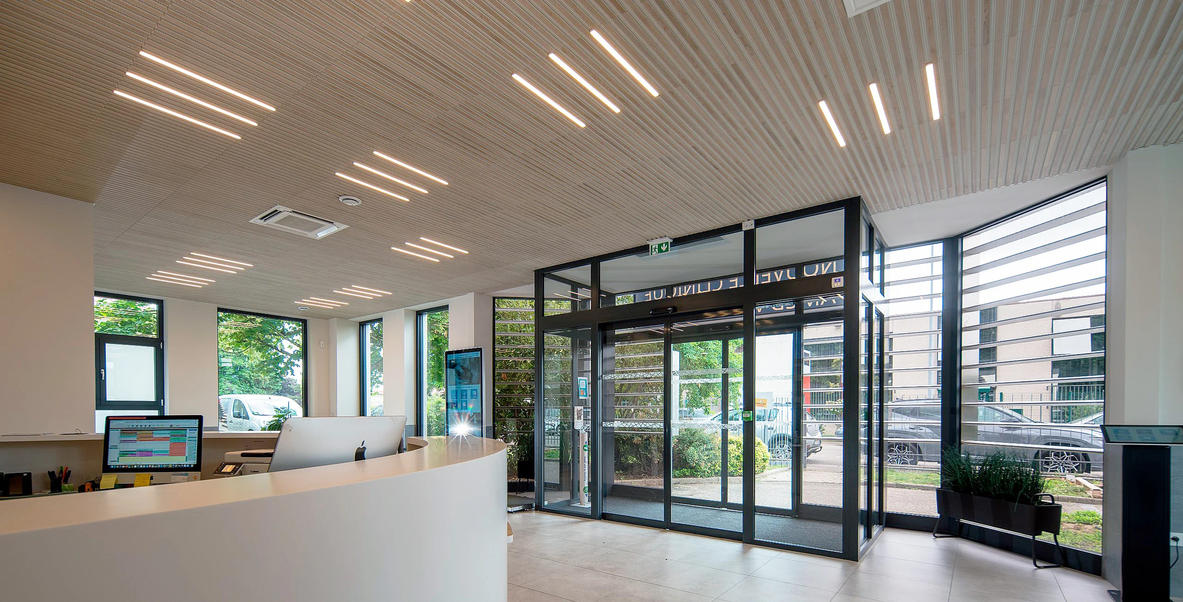 Rold12, entrance