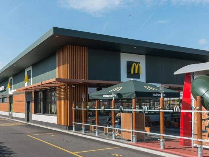 KI_SI_McDonalds_celje