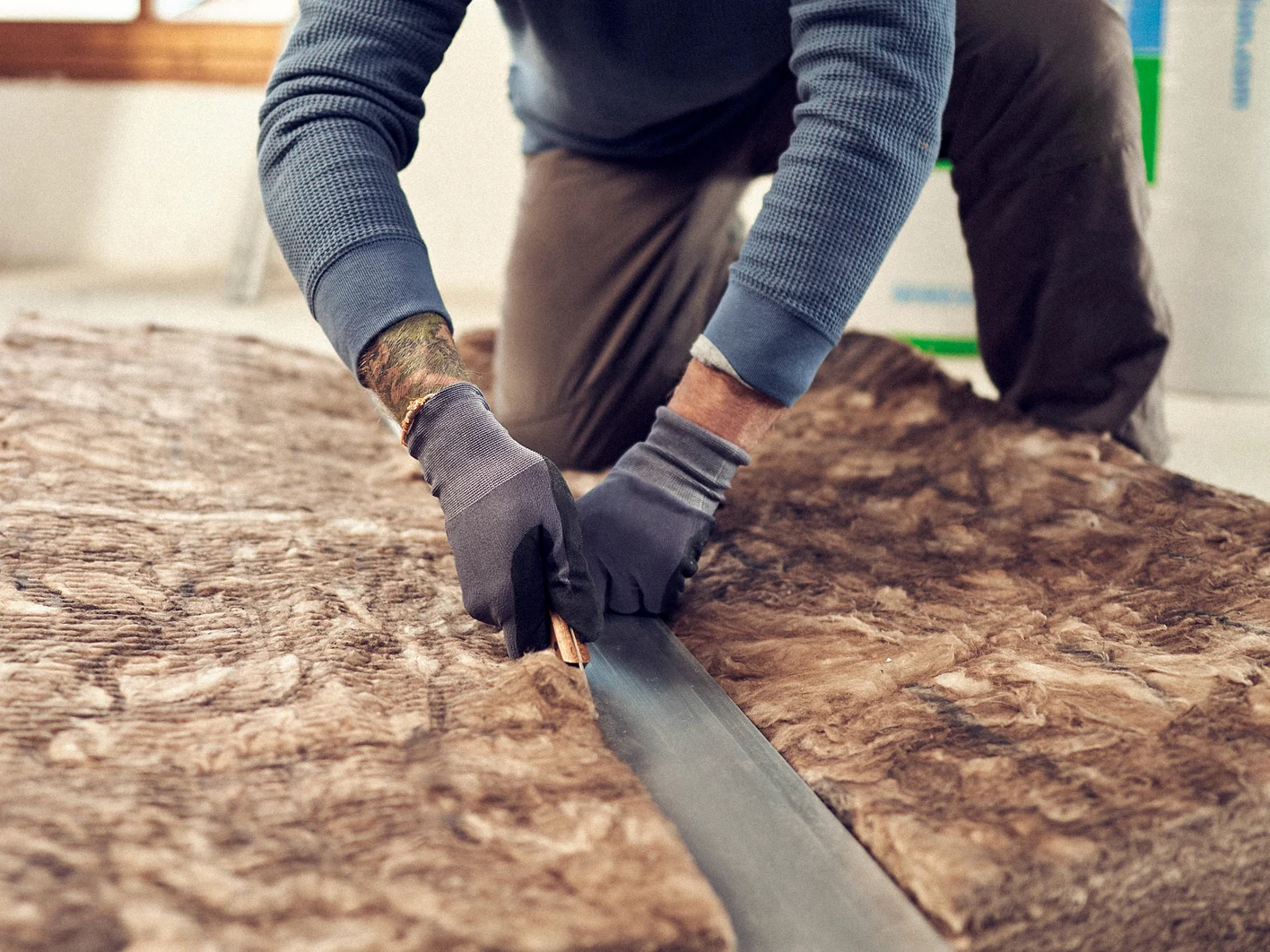 Knauf Insulation Ecose zuschneiden