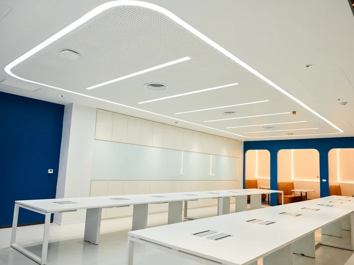 IT Max Building_Cleaneo Meeting Room 1