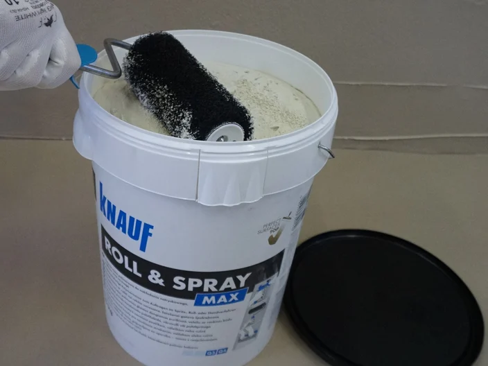 Roll n spray_kýbl