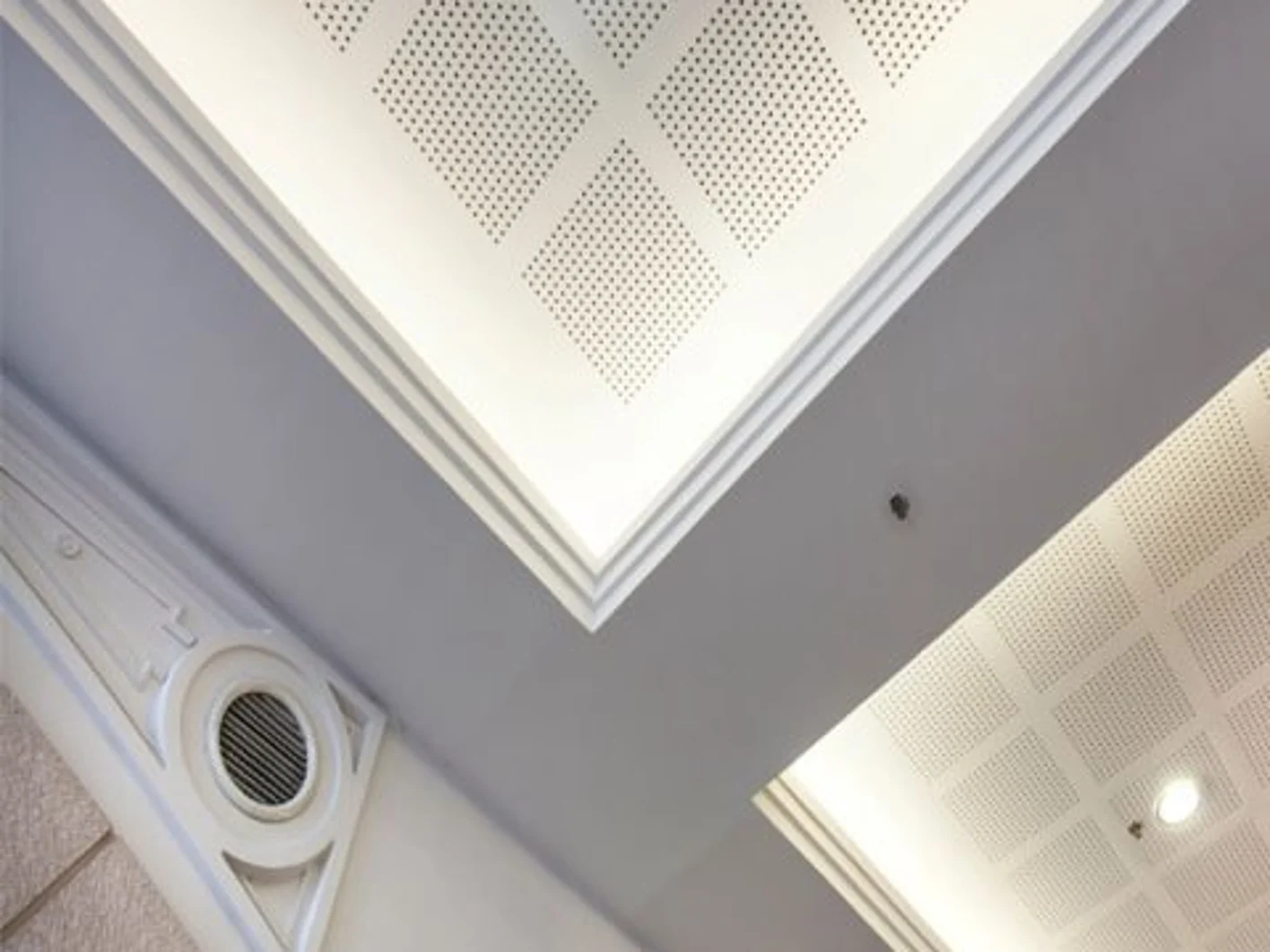 שיפוץ קניון ארנה הרצליה