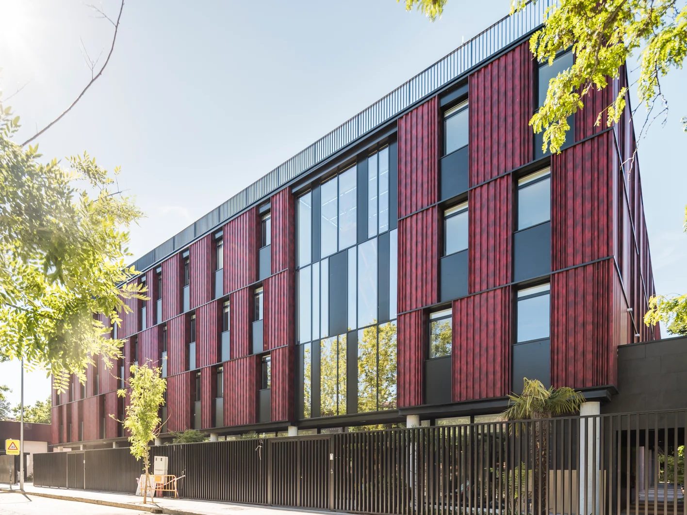 IC10 RESIDENCIA ESTUDIANTES MADRID ARQUITECTURA EDIFICIO FACHADA