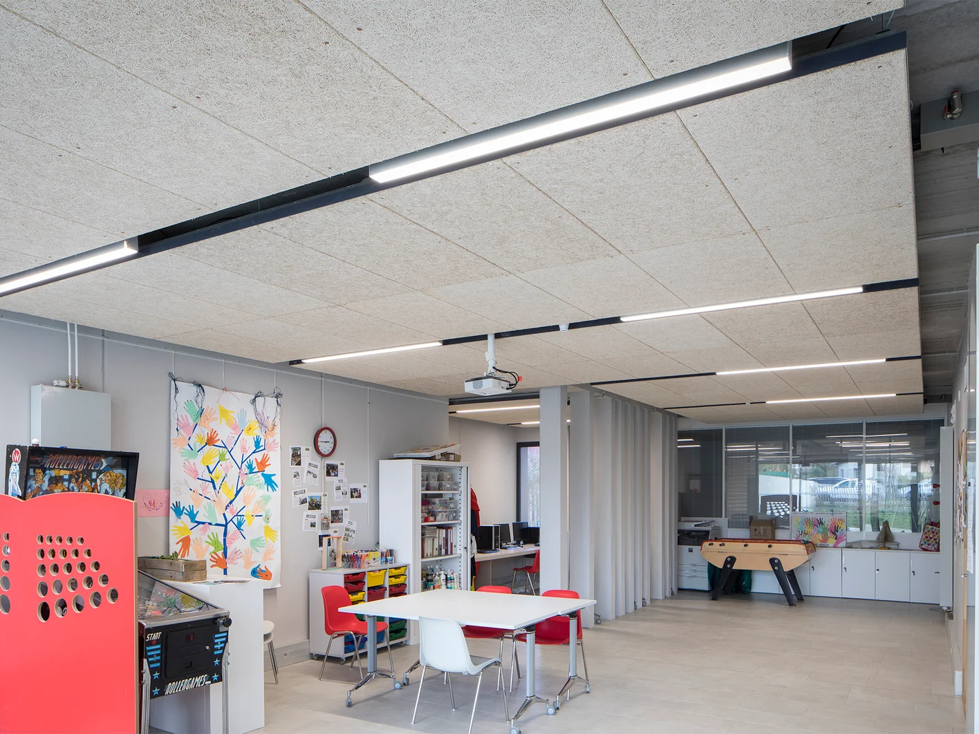 Solution amenagement interieur boite dans la boite knauf Mediatheque Les Granges Saint Jea