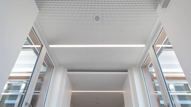 Knauf - Knauf Delta Linear - Décor Quadril 12/25Q - Ecole maternelle Vauban - Strasbourg 67 - Delta Quadril 8-18Q