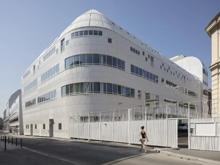 COLLÈGE-CRÈCHE LUCIE FAURE - PARIS