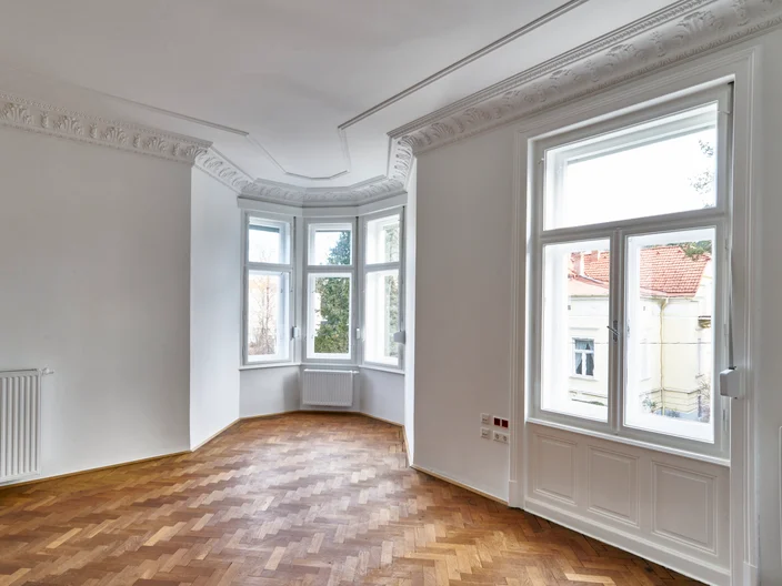 2-stöckige Gründerzeit-Villa in Graz - Fischgrätparkett