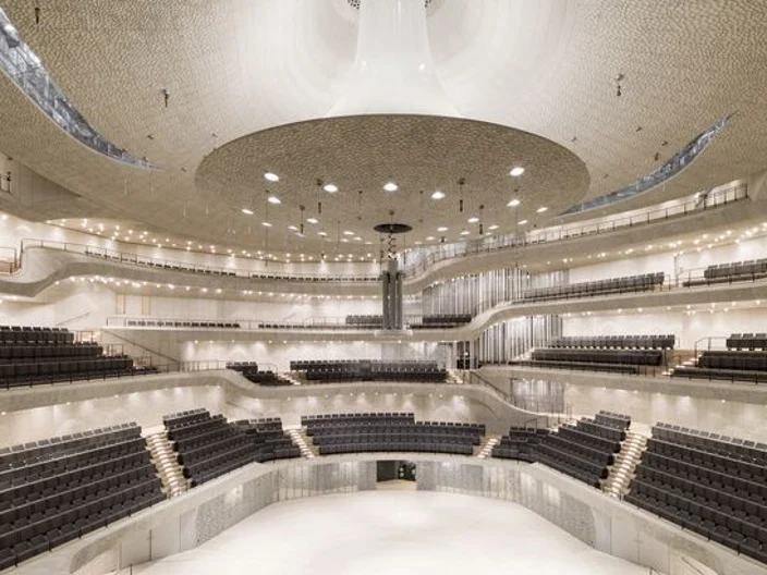 Filarmonica din Hamburg 3