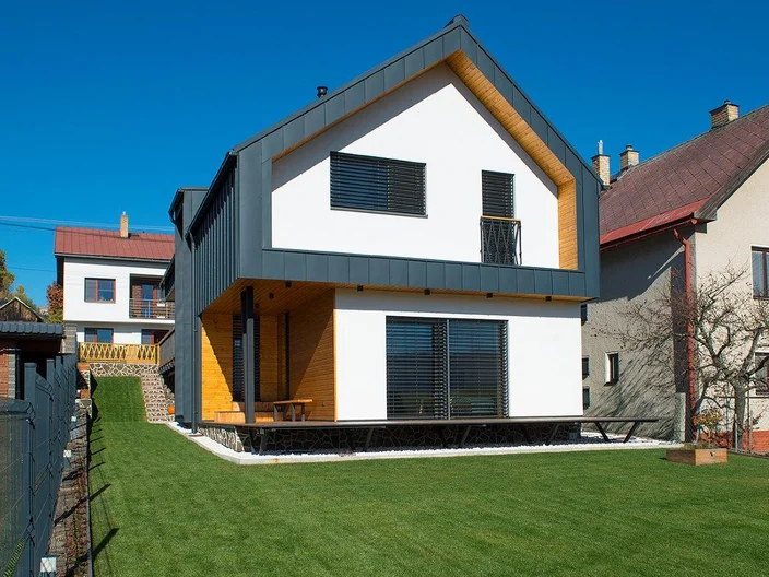 Rodinný dom s prevetrávanou fasádou diagonal 2H