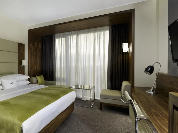 02-Hotel Hilton, Zagreb
