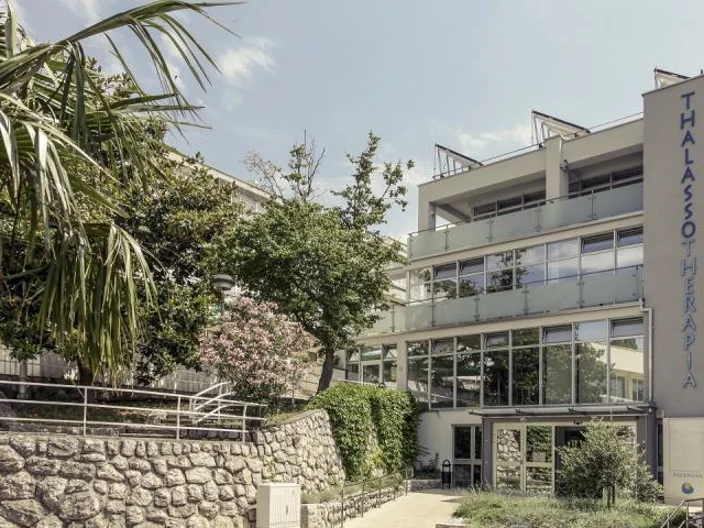 01-Poliklinika THALASSOTHERAPIA, Crikvenica