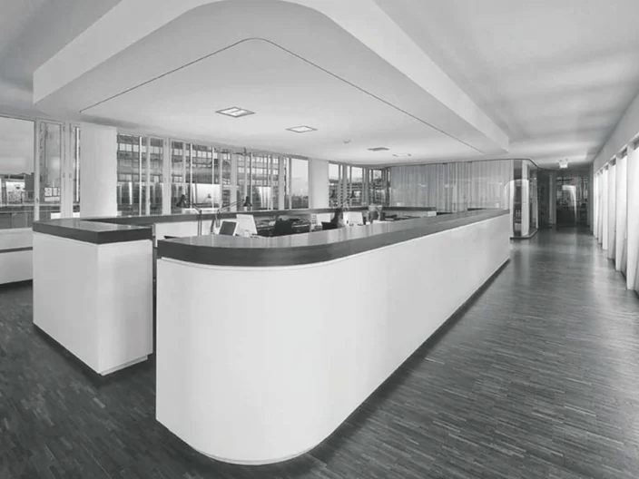 Plafond non demontable