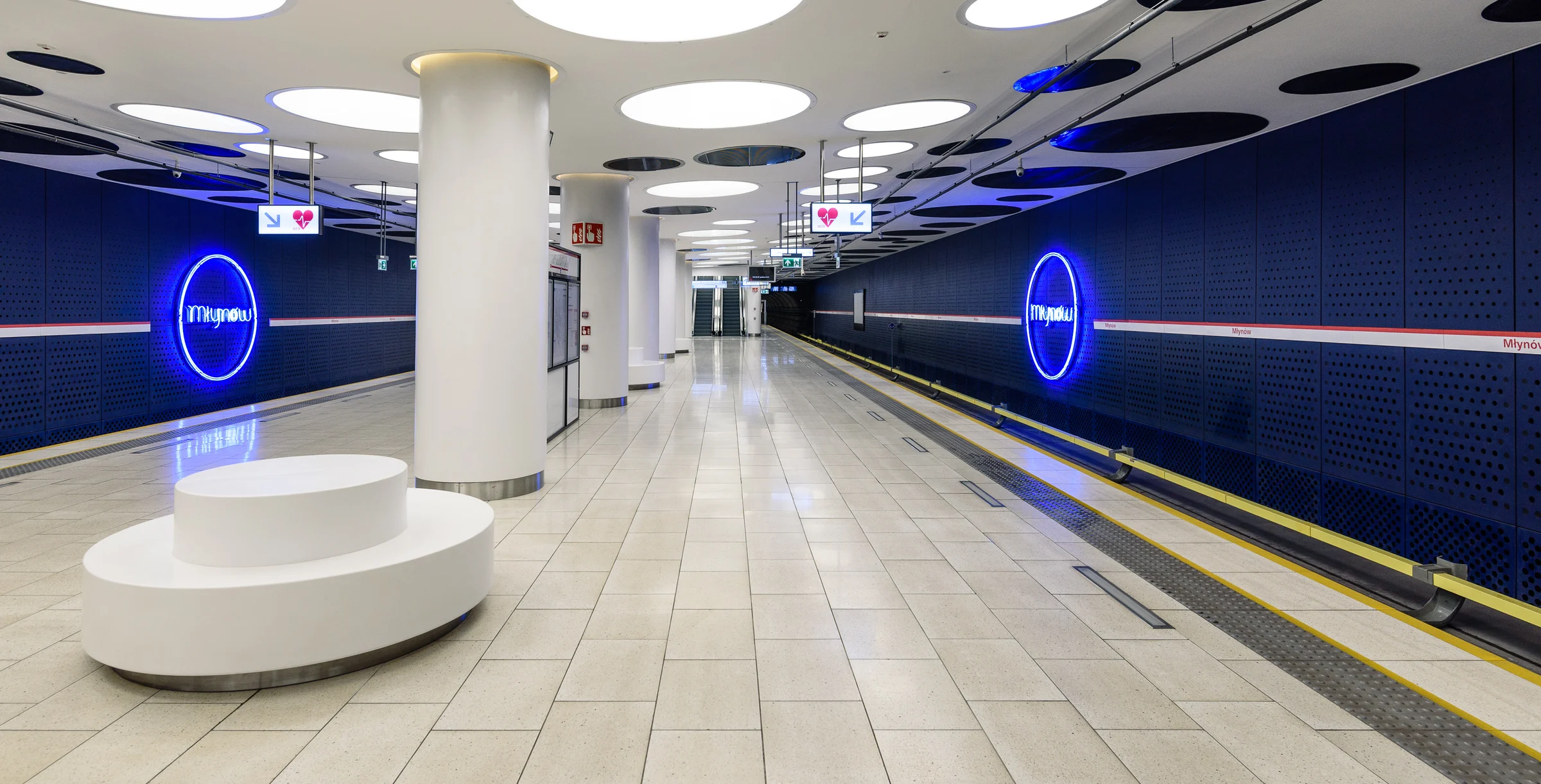 Metro Młynów 
