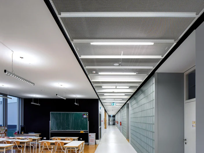 HR-Ivanja-Reka-Primary-School-Zagreb-02