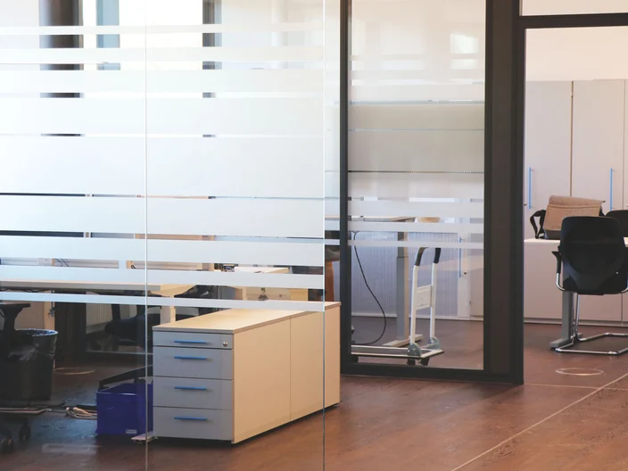 Büro Lyssach Knauf Vista Glaswände 2