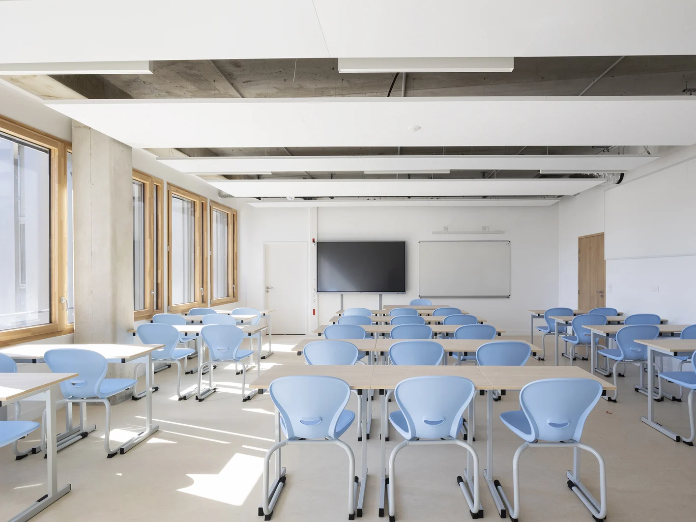 FR_Lycee-International-de-Vincennes_Classroom-2