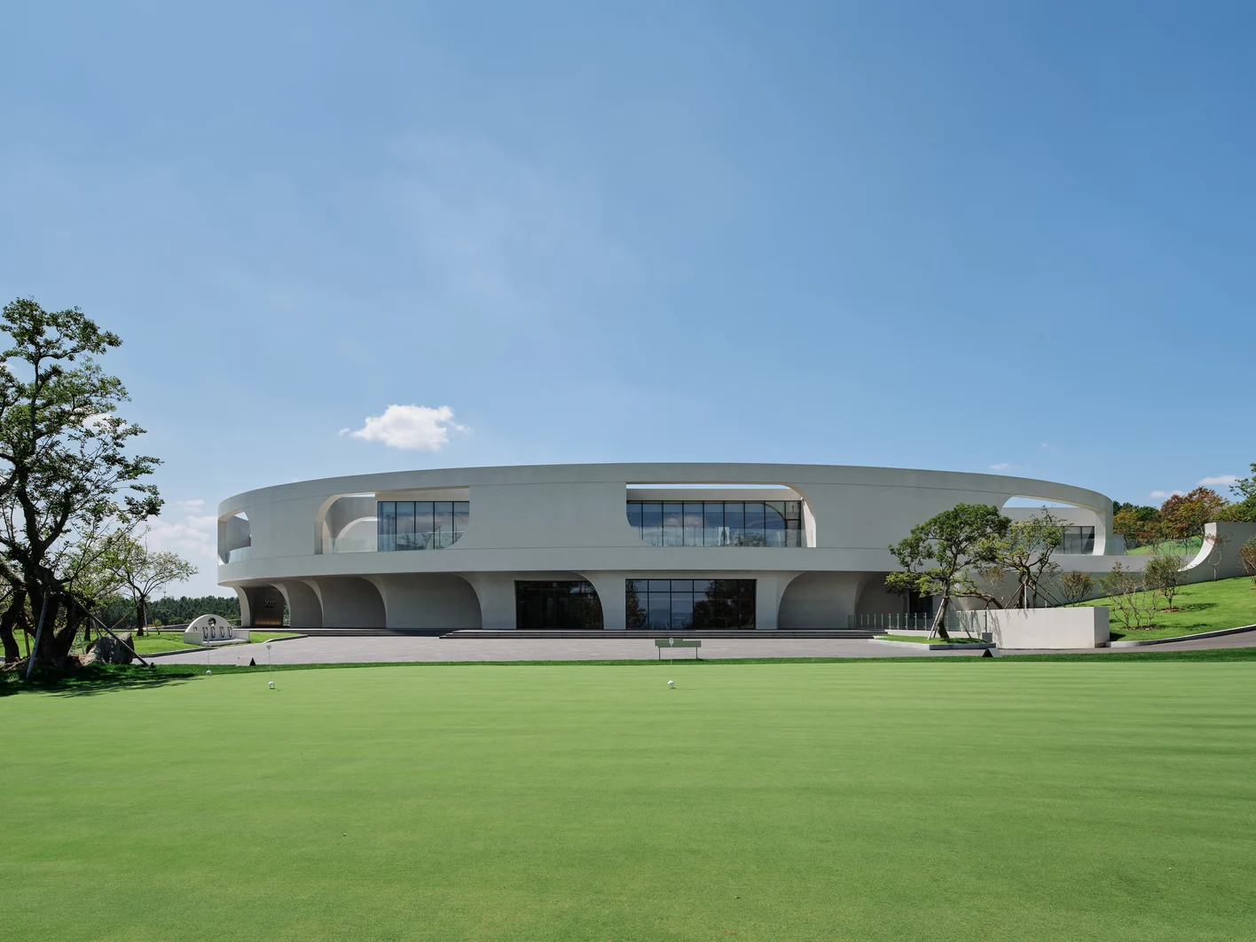 Orvis Golf Clubhouse
