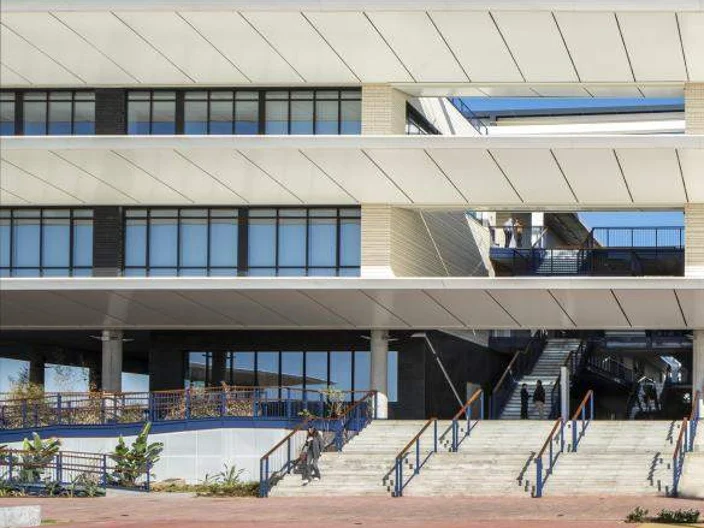 UNIVERSIDAD-LOYOLA-ANDALUCIA