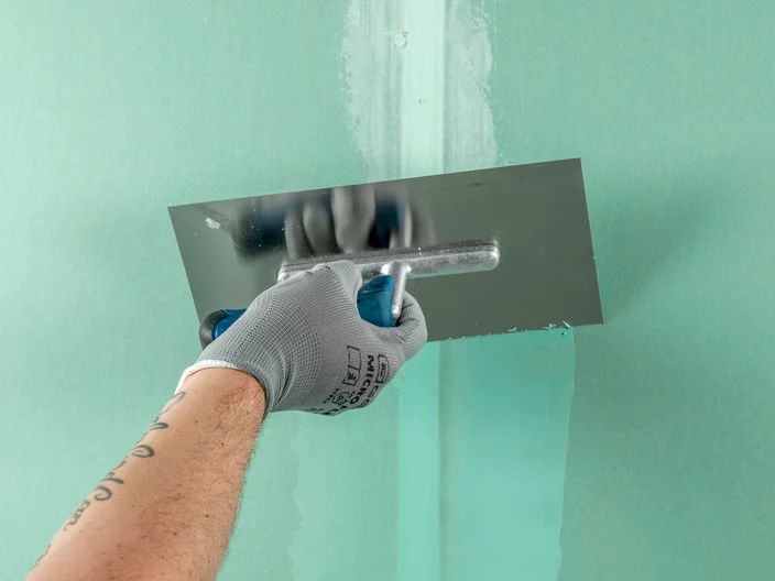 Uniflott_Uniflott Finish spachteln Feuchtraum