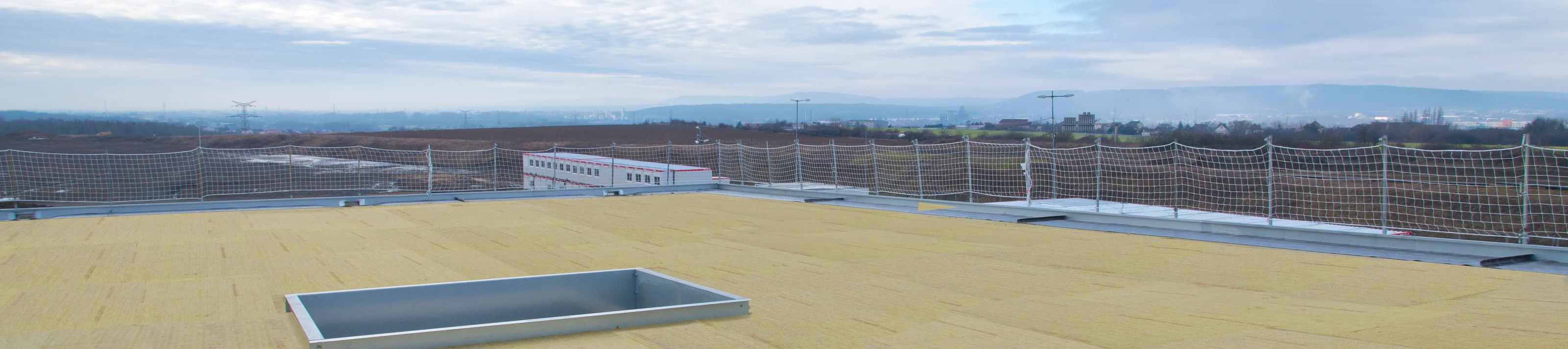 Flat roof-rock mineral wool slabs