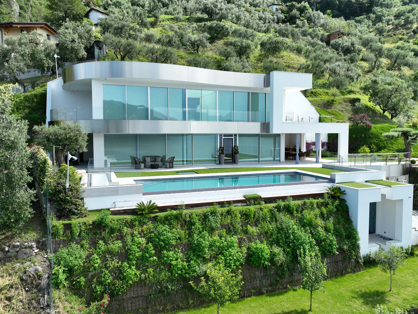 Villa sul lago di Iseo lavori finiti 29