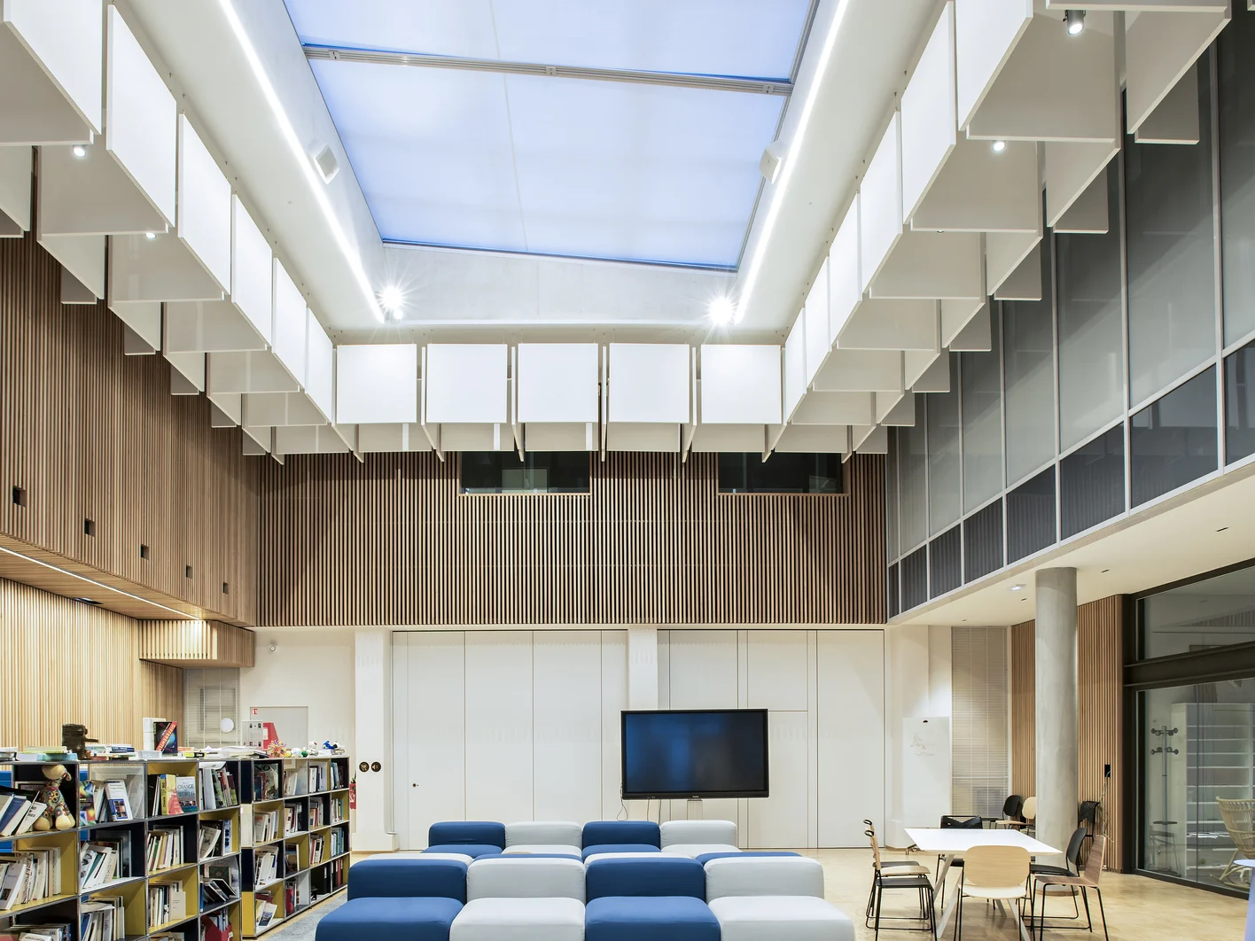 Education Libraries CRI Paris