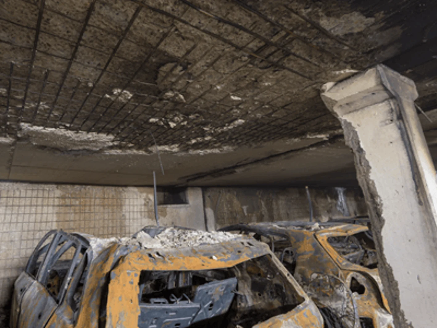 Brandschutz Tiefgarage Auto ausgebrannt