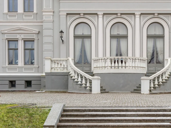 Plungės dvaro sodyba/ Oginskių rūmai - 1
