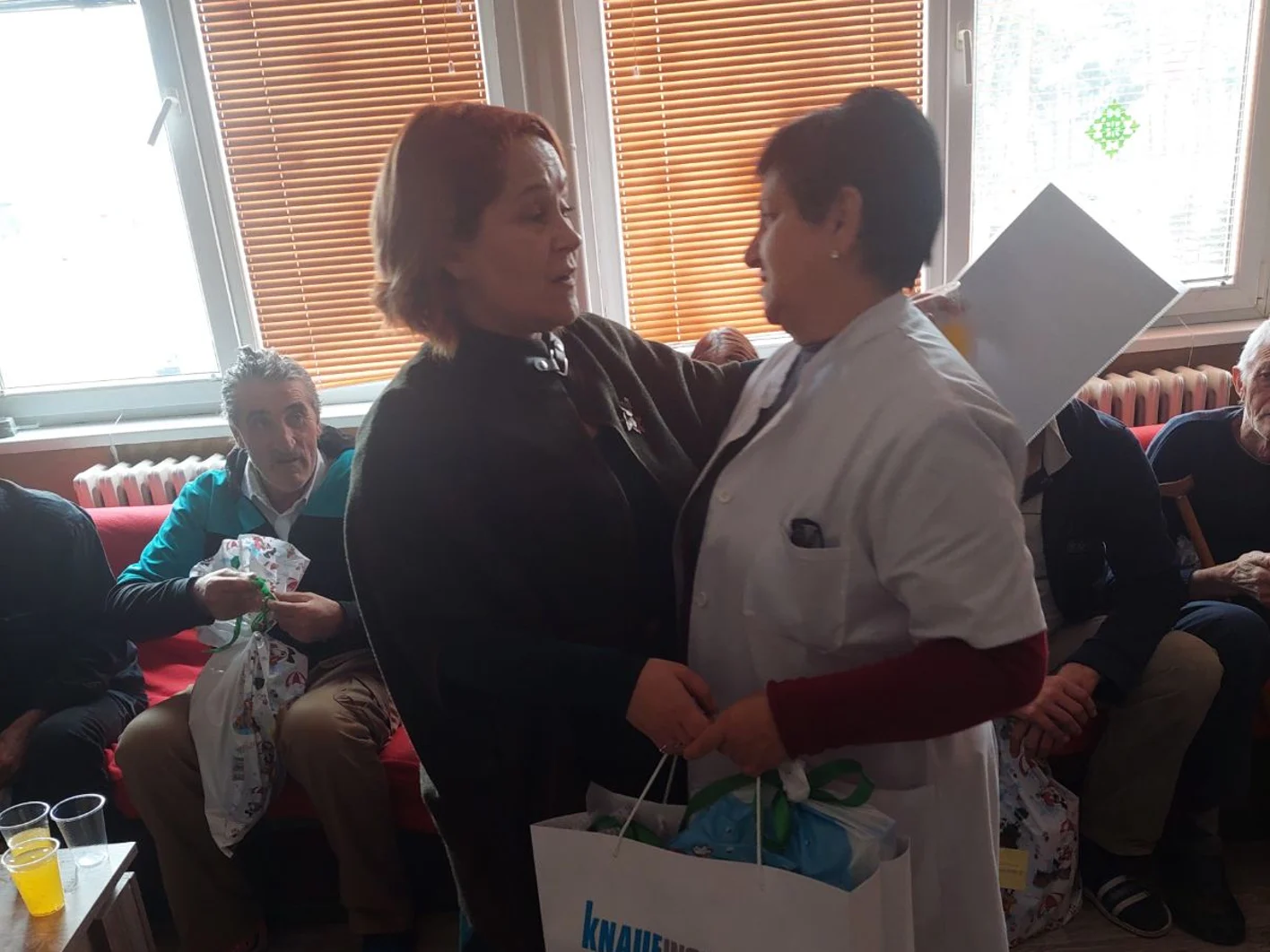 Visiting home for the elderly