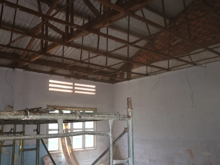 Vững Trần Nhà - Họa Tương Lai - 11