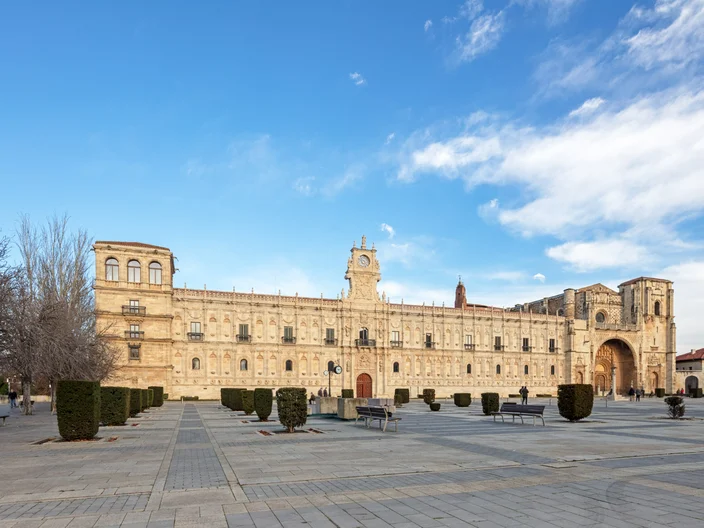 Parador de León