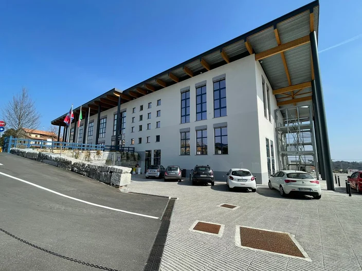 Scuola Comunale Piero Angela Novara lavori finiti 5