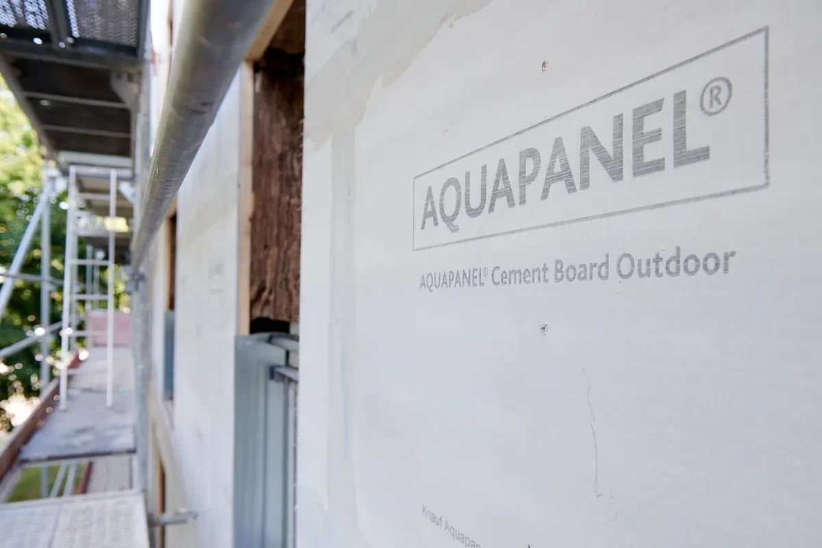 Plaque ciment façade Aquapanel Outdoor
