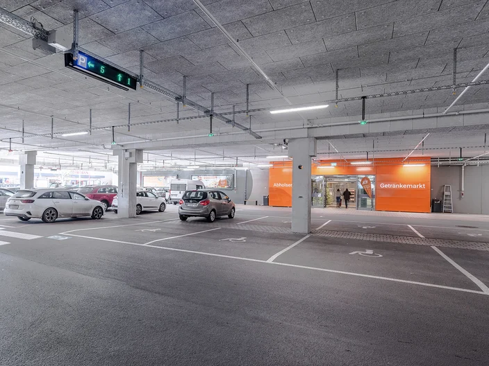 Referenz Globus Eschborn Garage Ansicht innen