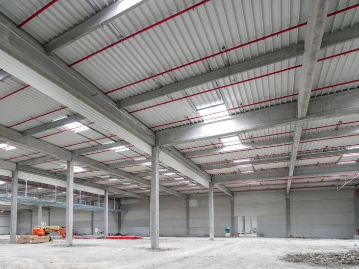 Hyperbase logistique Intermarché - avion