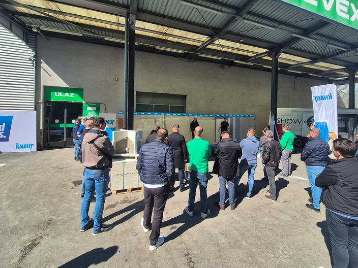 Knauf advises Pevex 20.03.7