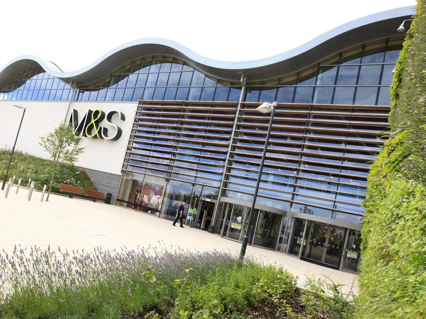 M-and-S_Cheshire-Oaks