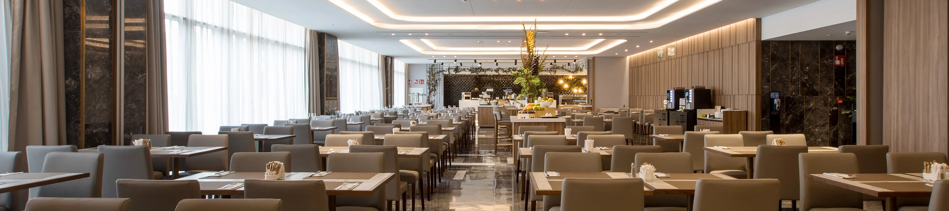 Hotel Giralda Center 1