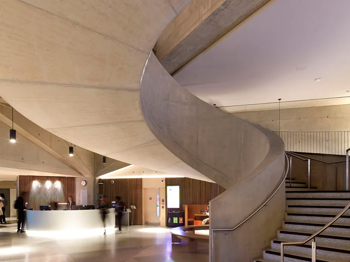 UK-The-Marshall-Building-London-School-of-Economics-14