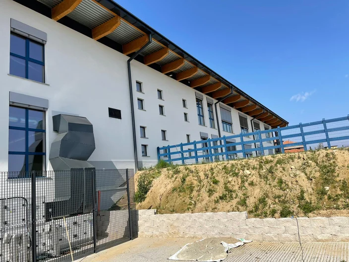 Scuola Comunale Piero Angela Novara lavori finiti 9
