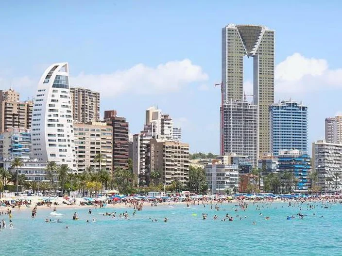 DELFIN-TOWER-ALICANTE