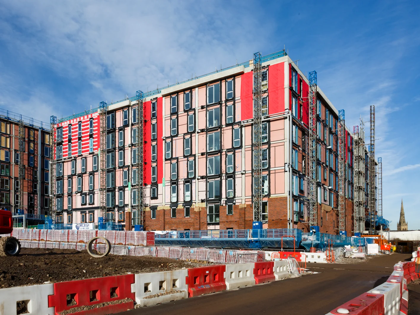 [UK-GYP] Middlewood Locks 3