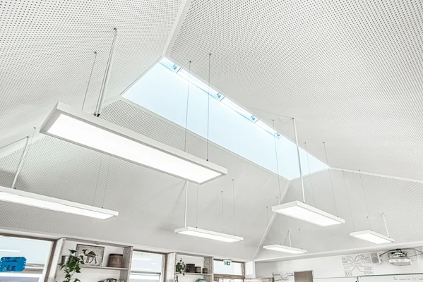 Knauf - Knauf Delta UFF - Décor Rectiligne 8/18R - Ecole le Cormier - L'Isle d'Espagnac 16 - Delta 8-18