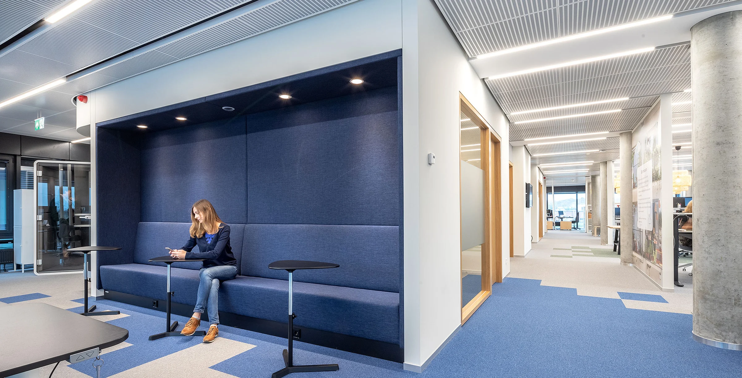 LT-Furnishing-Brand-River-Hall-Building-Kaunas-02