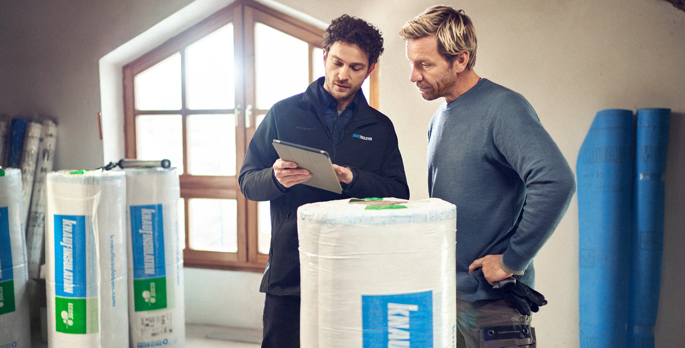customer-consultant-pitched-roof-insulation